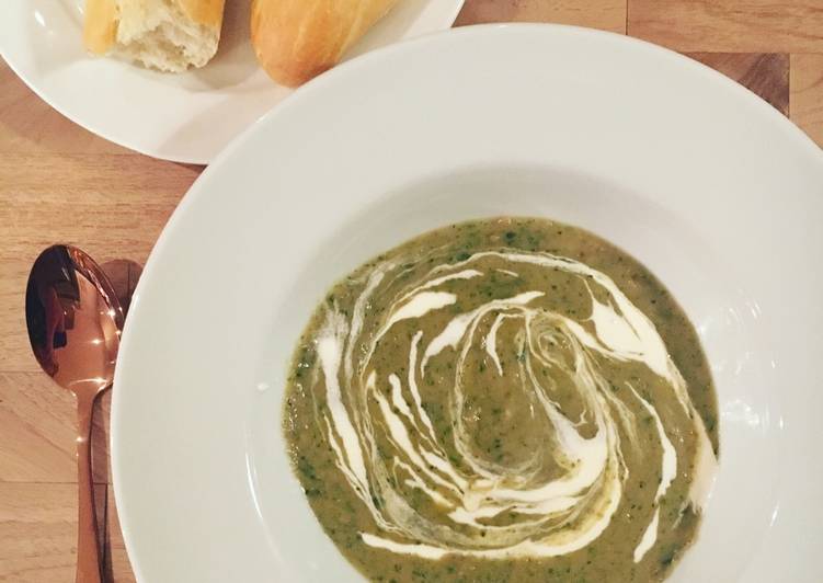 Step-by-Step Guide to Prepare Speedy Leek, Potato and Spinach soup