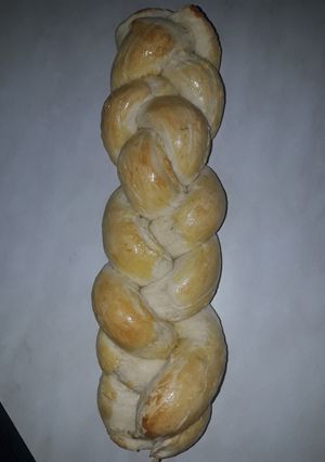 Una foto de Pan casero trenzado