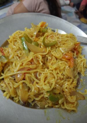 A picture of Maggi.