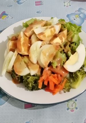 Foto resep Salad Sayur Bumbu Kacang