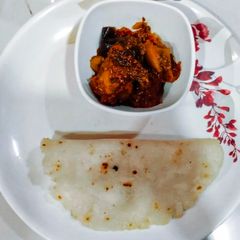 A picture of Rice Flour Bhakri.