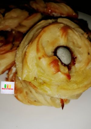 A picture of Coconut cremè puff.