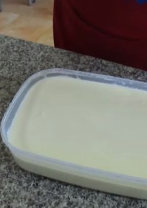 Una foto de Yogurt casero fácil