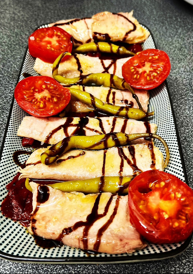 Una foto de Ensalada de ventresca de atún