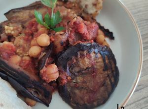 Une photo de Maghmoor, Moussaka Libanaise