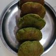 गरमा गरम बथुआ की पूरी