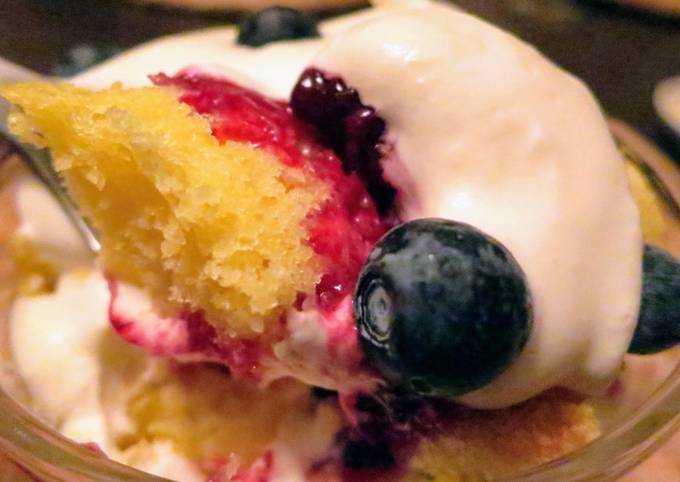 Recipe: Tasty Lemon Cake Trifle with Berry Compote & Vanilla Mascarpone
Whipped Cream