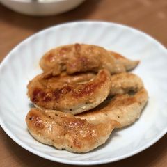 A picture of Moist Chicken Breast.