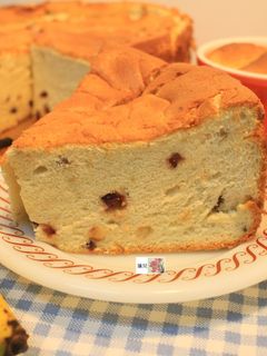 香蕉蔓越莓戚風蛋糕 的食譜成品照片