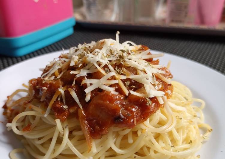 Spaghetti Bolognese oleh Iswati Tamseg
