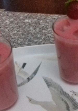 صورة لوصفة عصير الفراولة والموز