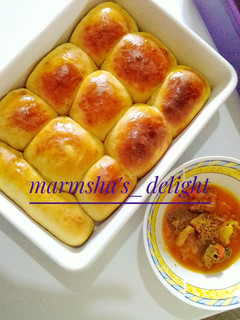A picture of Simple homemade bread.