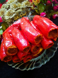 भरवा लालमिर्च का अचार (Bharwan Lalmirch ka Achar recipe inHindi) रेसिपी मुख्य फोटो