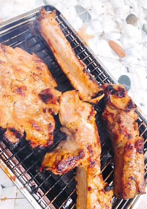 A picture of Grilled Pork Ribs with Broken Rice (Quick and Tender Marinade Recipe, No Overnight Needed).