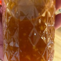 A picture of Honey Garlic Sriracha Sauce.