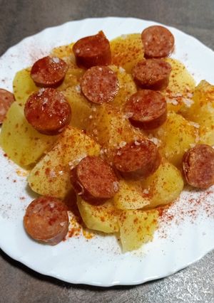 Una foto de Cachelos con chorizo
