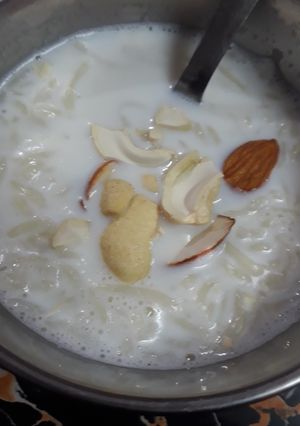 A picture of Mithi seviyan.