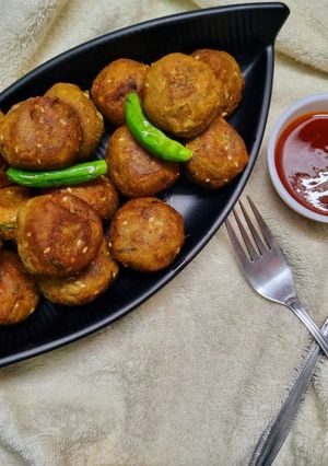 A picture of Raw Banana Cutlet.