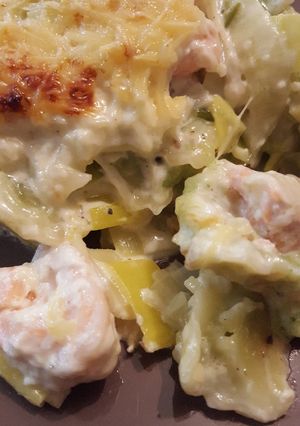Une photo de Gratin de ravioles saumon poireau