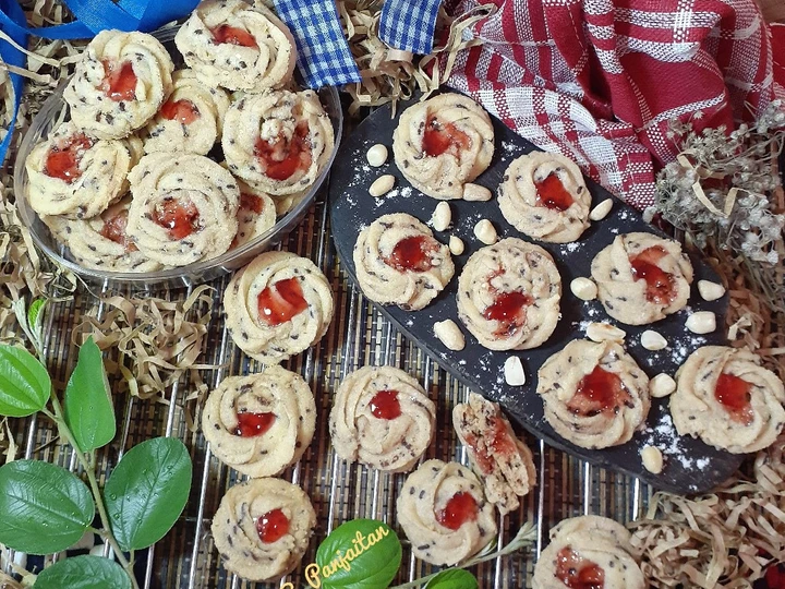 Cara Gampang Membikin Resep Semprit Kacang Choco Berry yang Bisa Manjain Lidah Anti Ribet, Menggugah Selera
