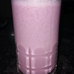 A picture of Strawberry milk shake.