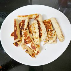 A picture of My Halloumi Fries 🥰.
