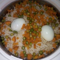 White rice with veggies A picture of White rice with veggies.