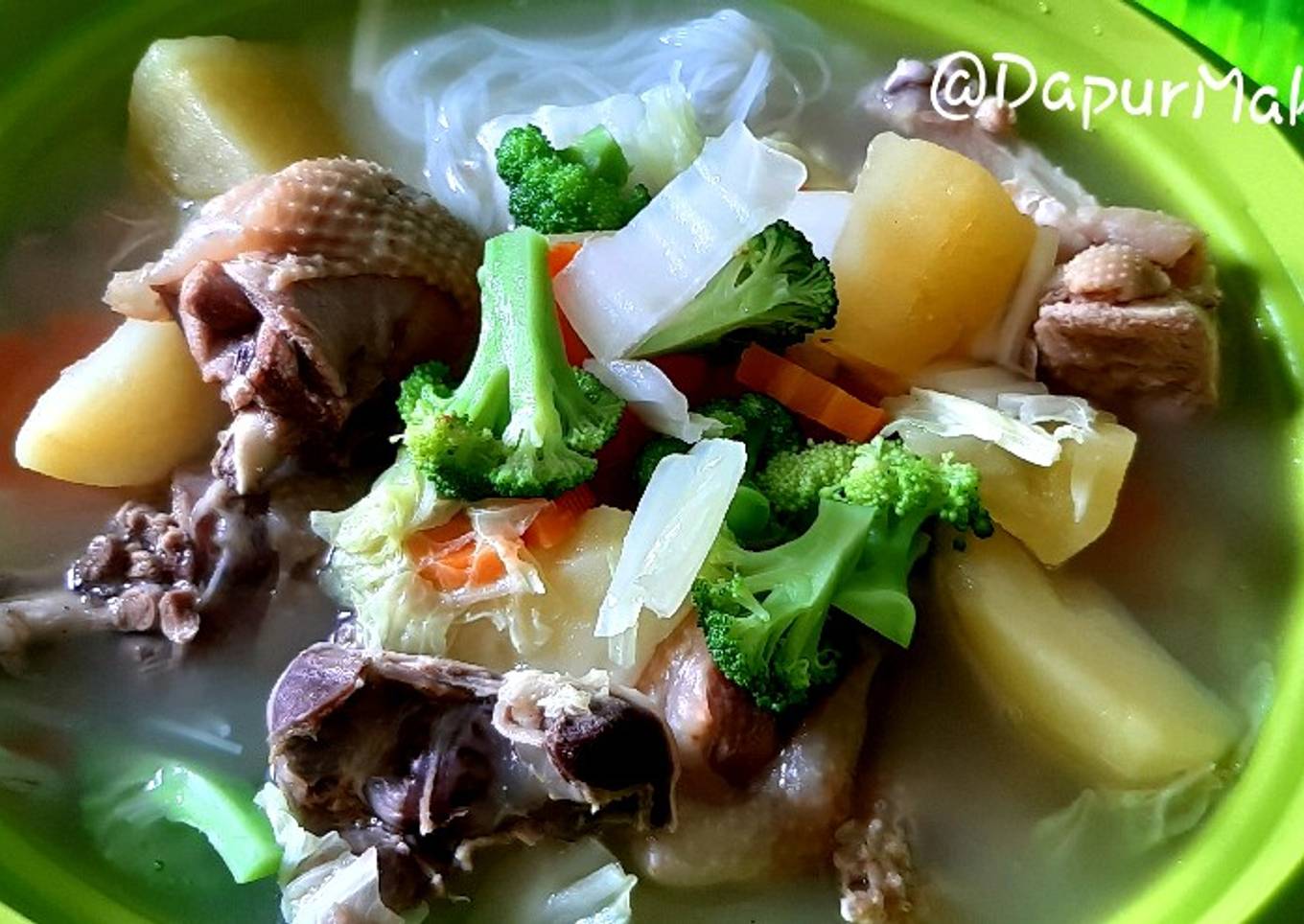 Sop ayam kampung