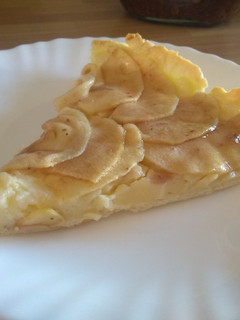 Una foto de Tarta de manzana con crema pastelera