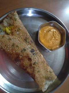 રવા ના ઢોસા(rava na dosa recipe in gujarati) રેસીપી મુખ્ય ફોટો