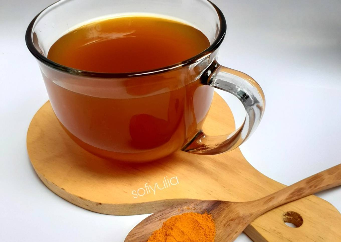 Jamu Tradisional : Kunyit mix Jahe dan Sereh