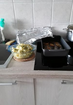 O poză a rețetei Scrumbie parfumată la cuptor.
