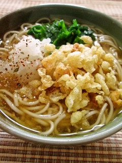 A picture of Ginger-Infused Somen (or Soba) with Thick Sauce.