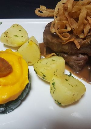 A picture of Beef medallion.