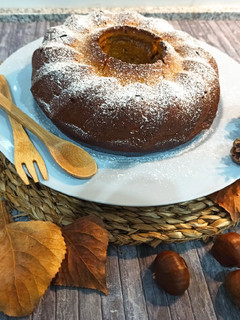 Una foto de Bizcocho de calabaza,🎃 castañas 🌰 y dátiles 🥄