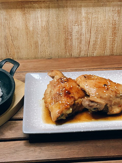 Una foto de Pollo Teriyaki, coliflor y arroz Jazmín