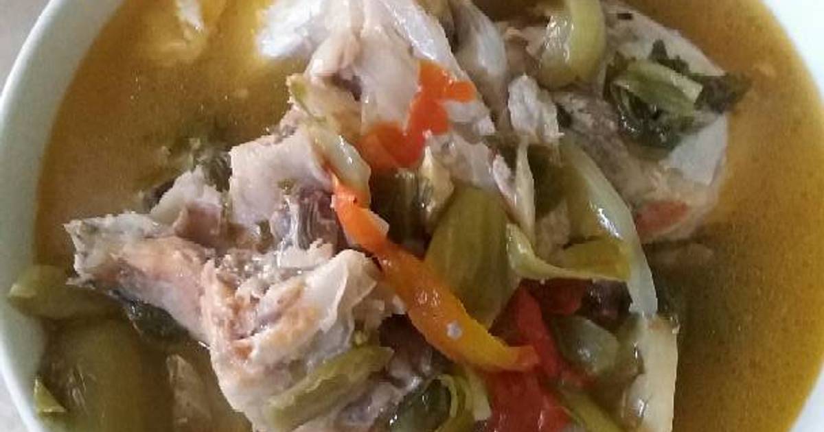 Cách Làm Món Đầu cá hồi nấu dưa cải chua của Lan Lưu - Cookpad