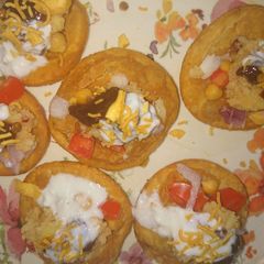 A picture of One bite potatoes papri.