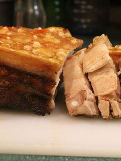 脆皮燒肉 的食譜成品照片