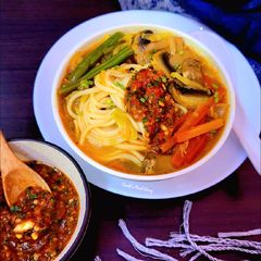 A picture of Vegetable Thukpa or Tibetan Noodles Soup.