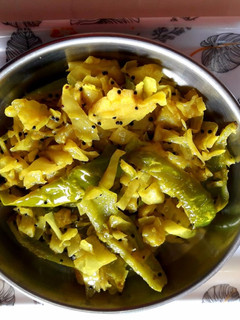 સંભારો(Sambharo Recipe in Gujarati) રેસીપી મુખ્ય ફોટો