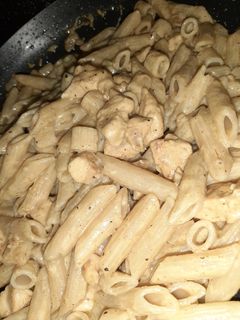 صورة لوصفة اسهل فيتوتشيني بدون كريمه طبخ 🍝🤤🤤😋
