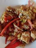 Arroz con verduras estilo asiático