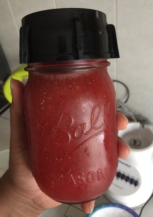 Una foto de Agua Fresca de Fresa en menos de 1 Minuto!
