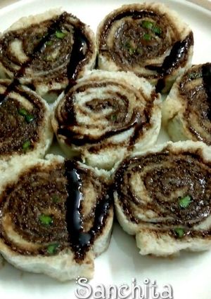 A picture of Chocolate pinwheels sandwiches.