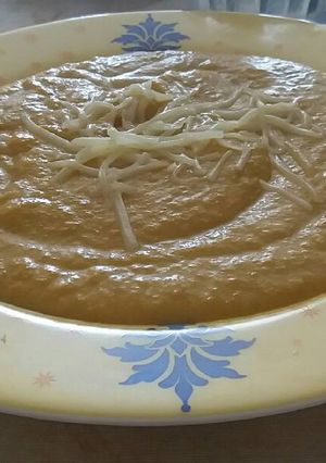 Una foto de Crema de calabaza baja en calorías