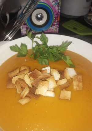 Una foto de Sopa crema de verduras