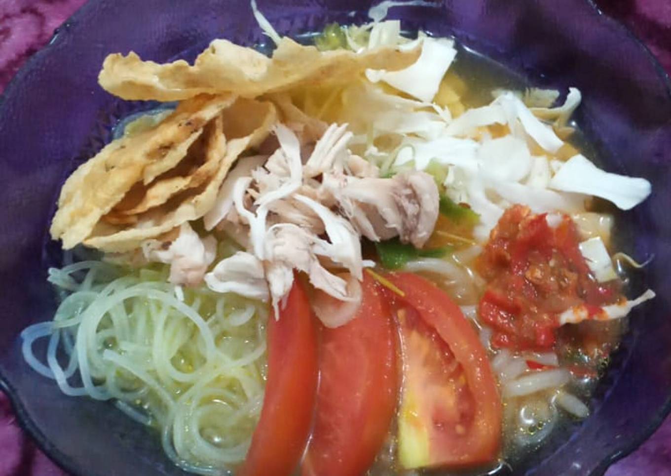 Soto Ayam bumbu kuning