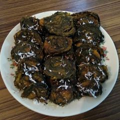 A picture of Besan corn roll(patra).