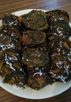 A picture of Besan corn roll(patra).